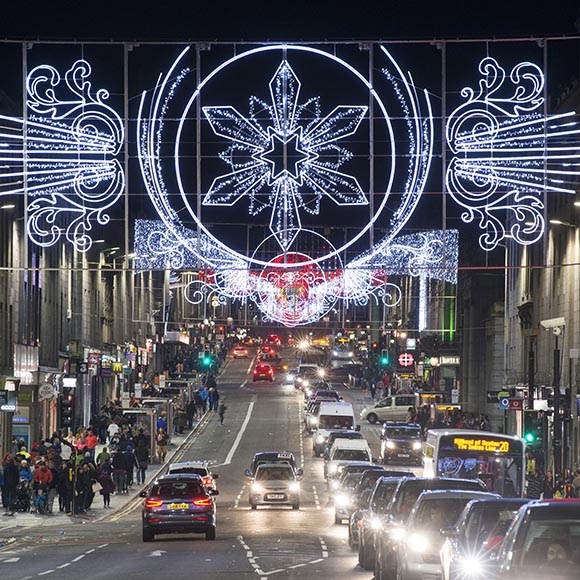 aberdeen xmas lights parade.jpg